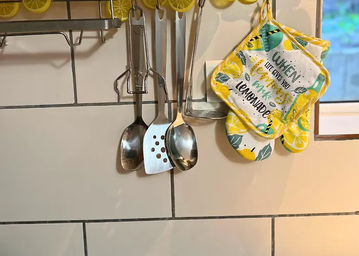 Helena - Pool & Sea View Villa